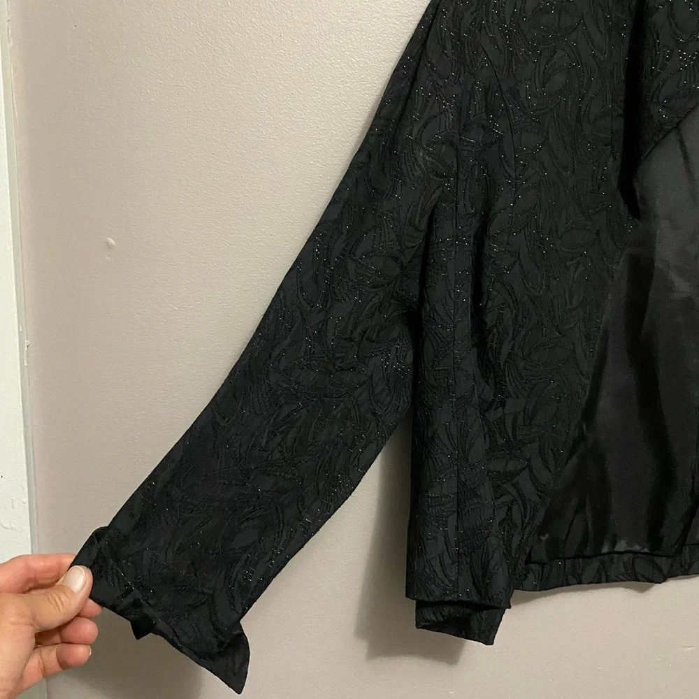 Jacket - Picture 2 of 4